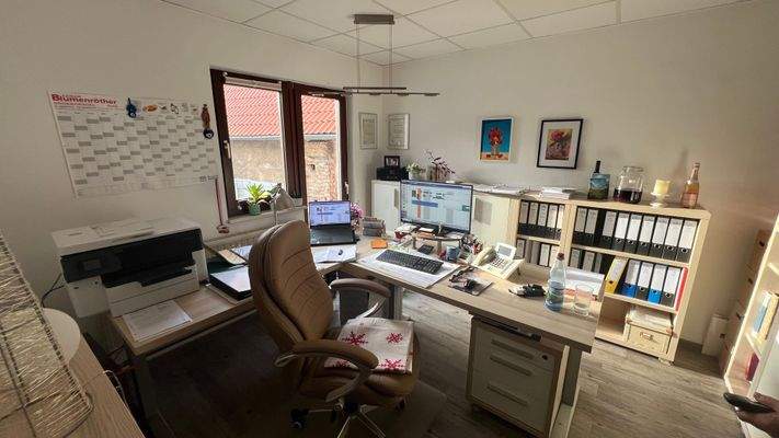 Arbeitszimmer.jpg