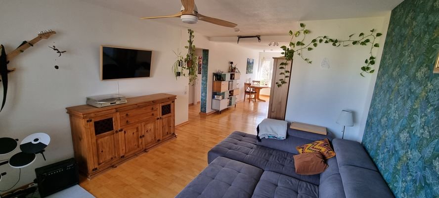 Wohnzimmer Blick Richtung Essbereich