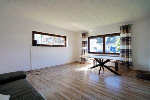 Wohnzimmer der Einliegerwohnung