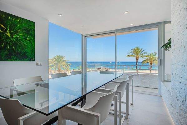 Dining area in apartment in Magaluf