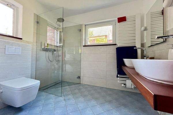 Erdgeschoss Badezimmer