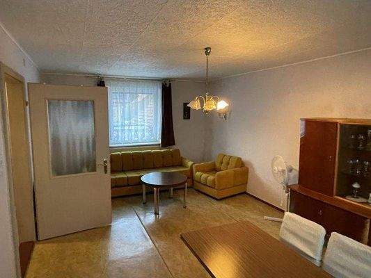 Wohn-/Schlafraum 2 im OG (1)