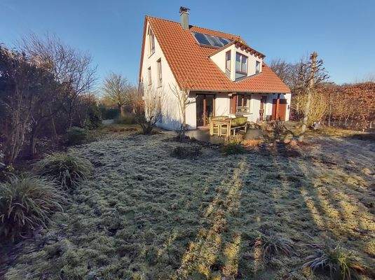 d1728c26-fc6f-4fd9-9953-70d73979eb90