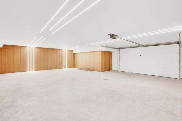 Garage in villa in Portals Nous