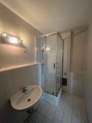 Badezimmer (ohne Fenster)