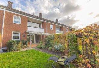 Haus &amp; Gartenansicht