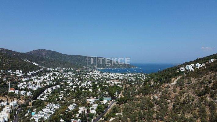 Detached Stylish Houses with Pool and Garden in Bodrum Turkey