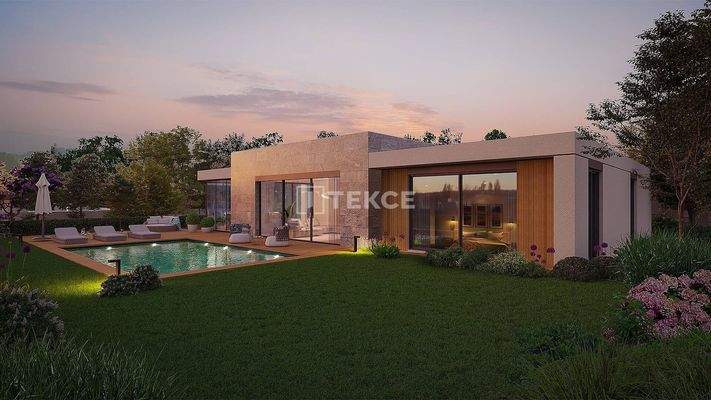 Sea-View Detached Villas with Large Gardens in Urla, İzmir