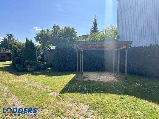 Baugrundstück-Carport