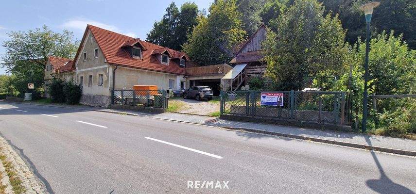 Hausansicht von der Straße