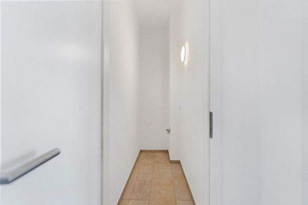 Abstellraum mit WM-Anschluss