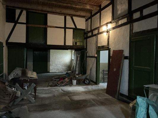 Deele im Wirtschaftsgebäude