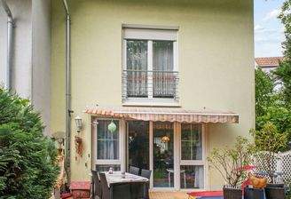 backbone_560862-A_002_WEB