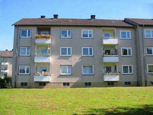 Anne-Frank-Straße 33