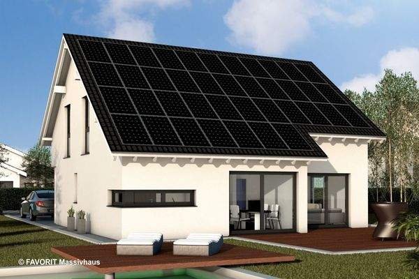 Noblesse 155 hinten mit Photovoltaik 1020x680pxl.j