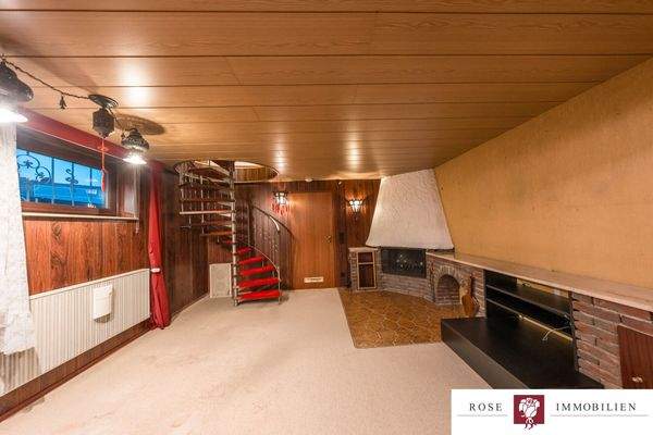 Kaminzimmer UG Bild 2