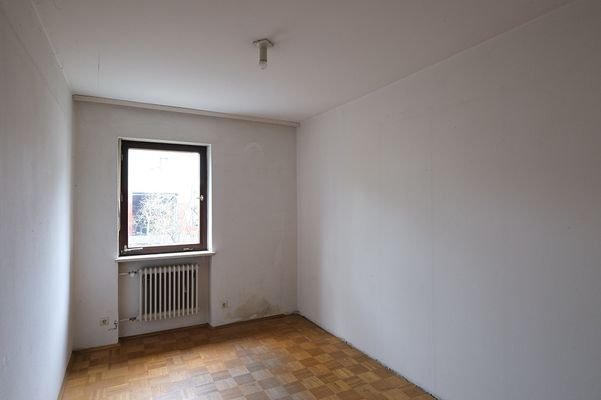 Kinderzimmer EG.