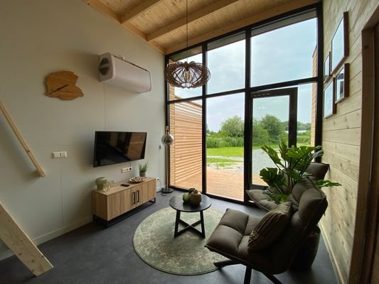 Tiny House 4 - 214