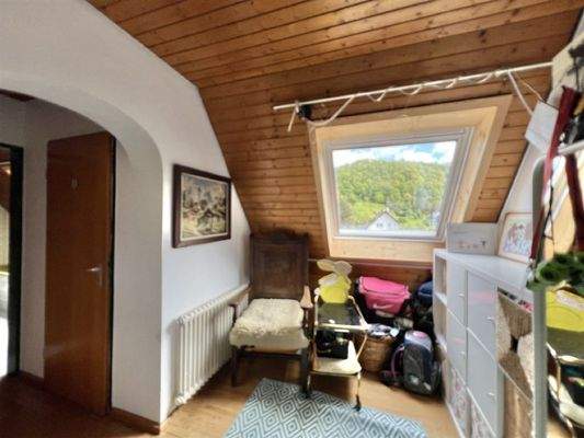 Heller Eingangsbereich DG