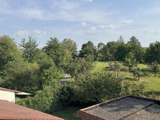 4E3F60F5-65D4-4750-B134-9DA419FD1F33 1 1