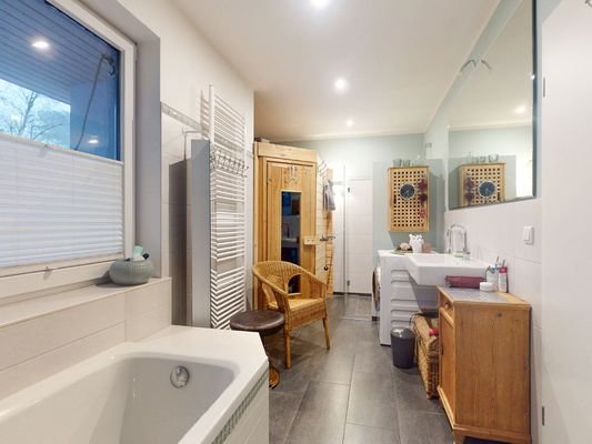 Badezimmer mit Sauna
