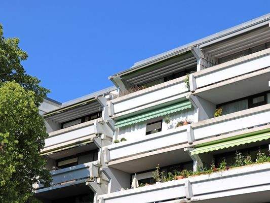 Balkon, oben links