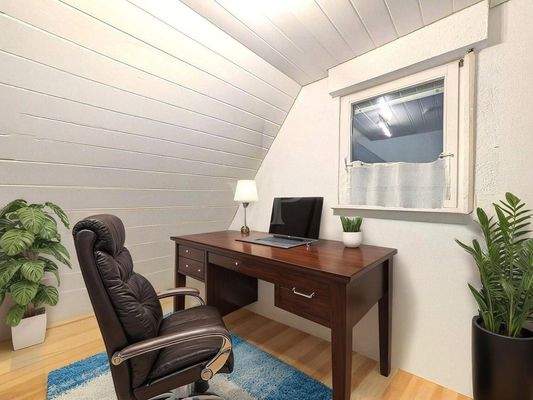 Arbeitszimmer (digital möbliert)