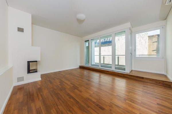 1e7b9537-8b29-4e59-9b67-dbfd0a0b0e62