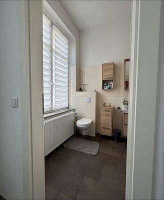 Modernes Tageslichtbad