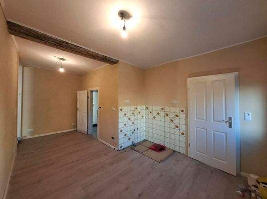 UG Küche mit orginal Retrofliesen