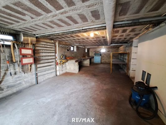 Kellerraum 1/Garage