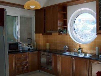 Kreta, Elounda: Luxusvilla in einer Elite-Wohngegend zu verkaufen