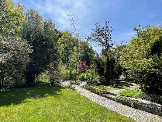 professionel angelegter Garten