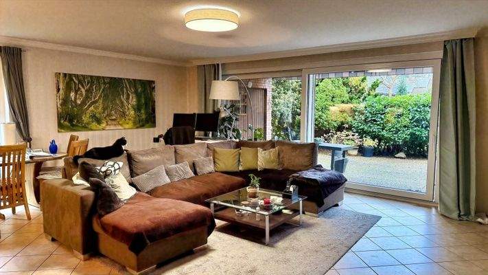 Wohnzimmer Ansicht 1