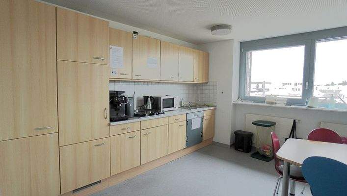 Personalraum mit Küche