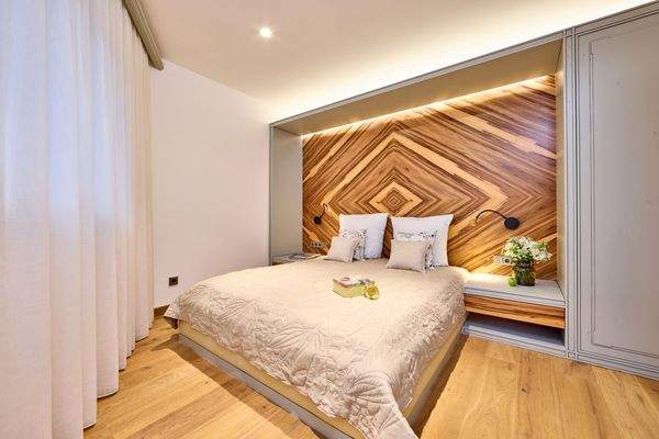 Schlafzimmer im Kellergeschoss