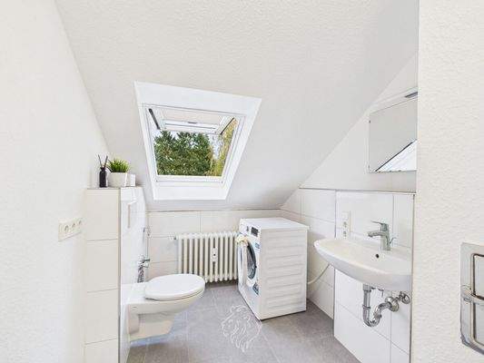 Wohnung DG links / Badezimmer0-PR0097-STILL021