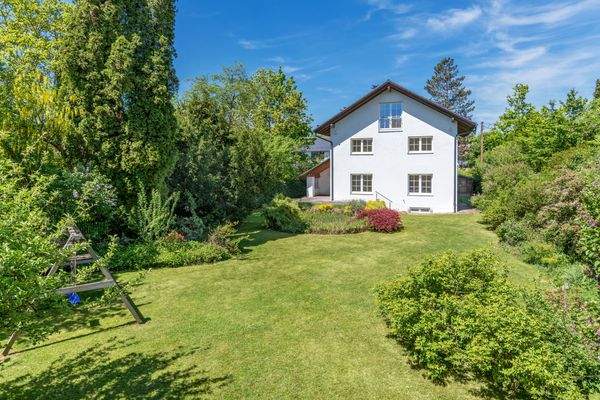 Familiendomizil im Grünen