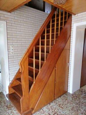 Treppe zum Dachgeschoss.jpg