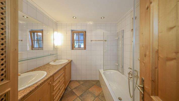 KITZIMMO-Freizeitwohnsitz in zentraler Top-Grünruhelage kaufen - Immobilien Kitzbühel.