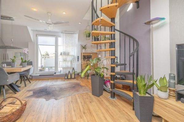 3484 Wohn- u. Esszimmer 2.OG b