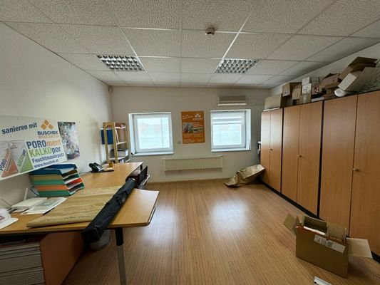 Büro 1