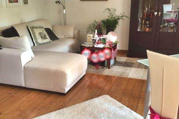 Wohnzimmer I  OG re.