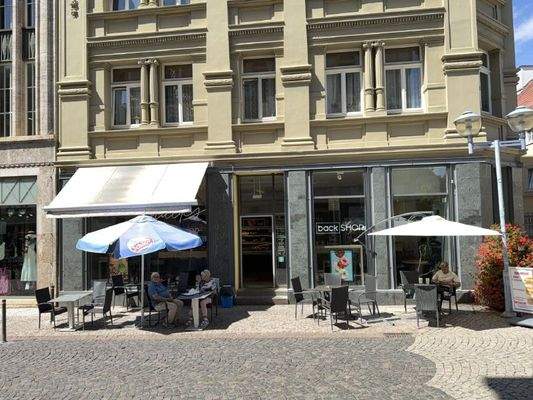 Schaufensterfront 1a-Lage