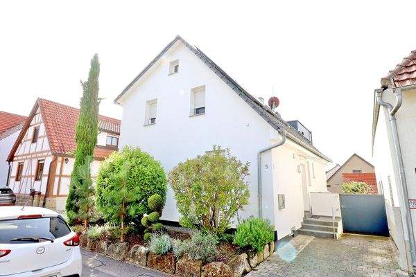 Straßenansicht, Blick 2