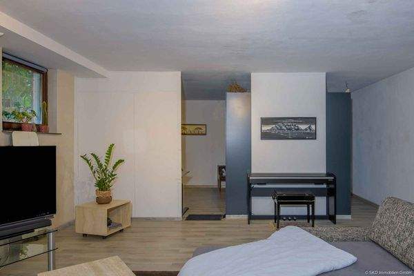 Separate Wohnmöglichkeit im Untergeschoss