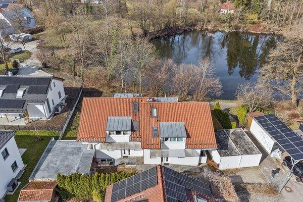 Exklusive Investmenchance - zwei Doppelhaushälften in Eichenau