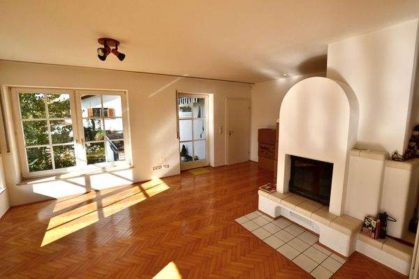 ...und großem Kamin