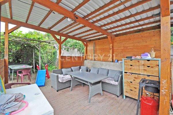 Überdachter Freisitz