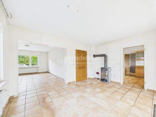 CAM03818G0-PR0041-STILL008